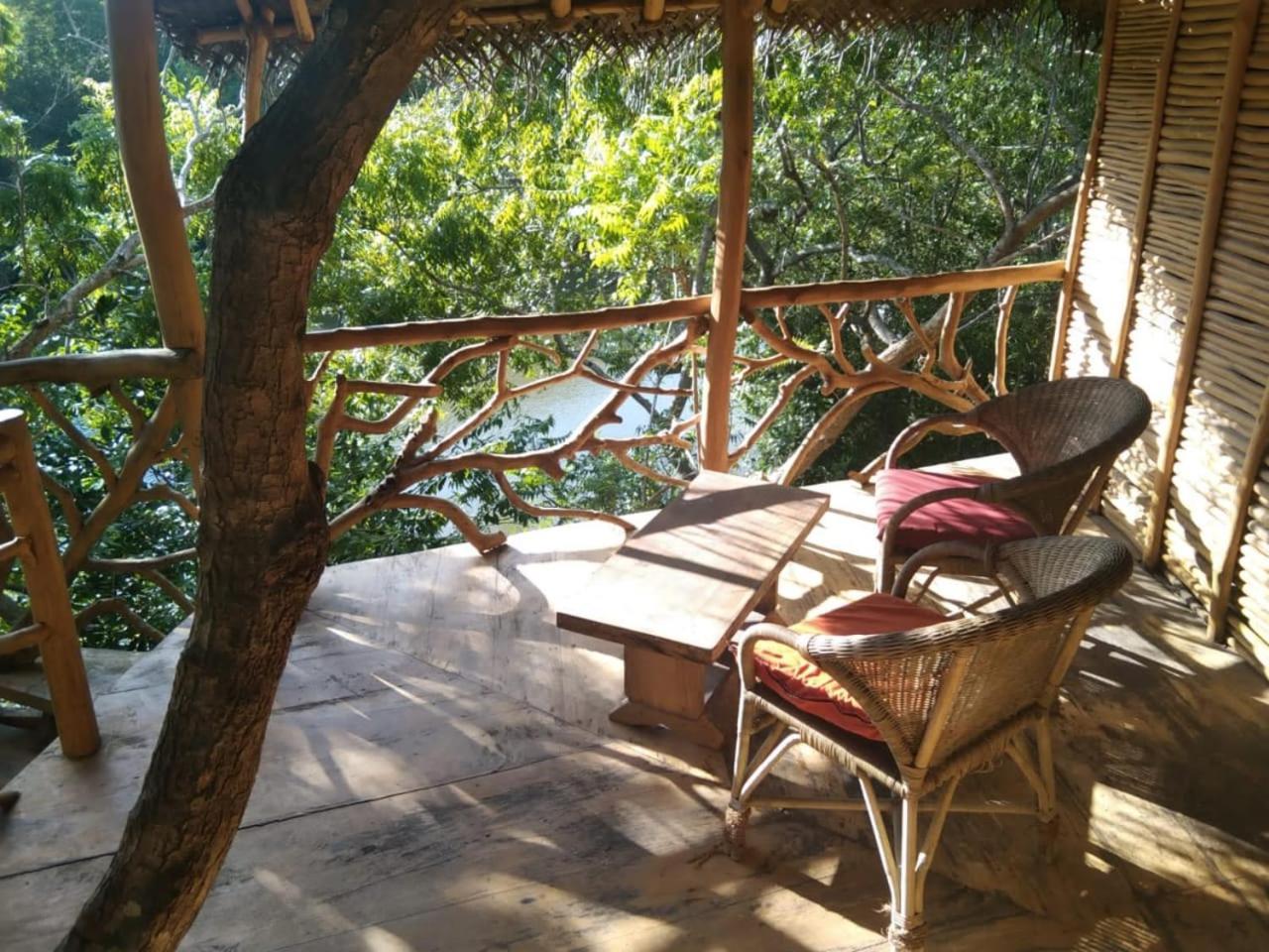 Mermaid Cabana And Tree Houses Тангале Стая снимка